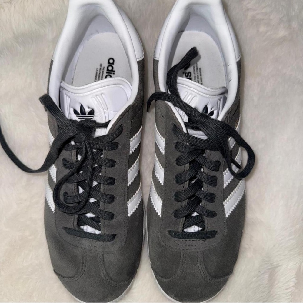 Adidas Gray and White Men's Shoes